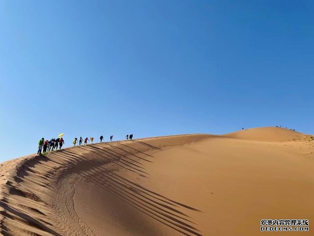 国庆出游，推荐这7个小众旅游地，人少景美，去