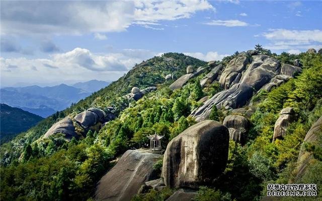 周末游 | 一路向南，赴一场名山览胜之旅！