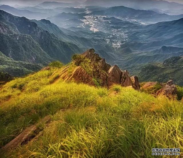 户外，不怕路遥，只为遇见……