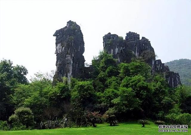 桂林一景区走红，自然景观和人文景观相结合，